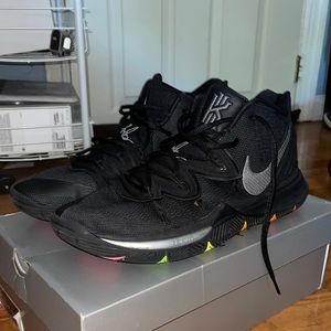 Nike Kyrie 5 “Neon Sole”
